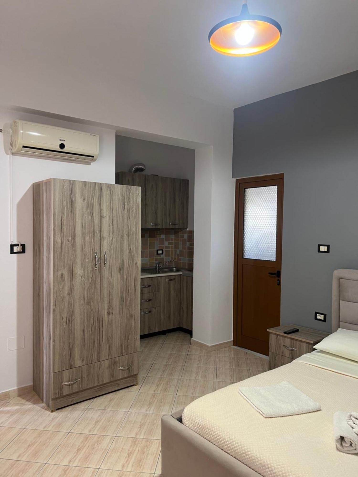 Hotel House Pollo à Ksamil Extérieur photo